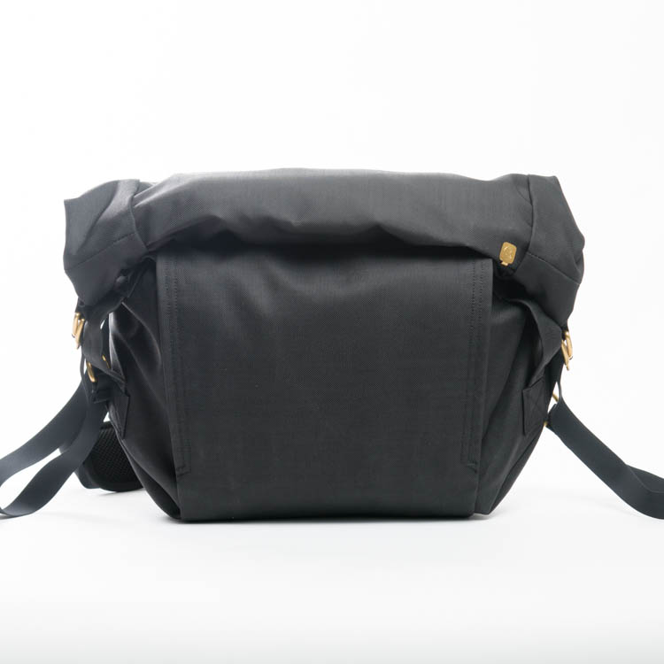 The Field Bag #002 Mini | The 3rd Eye Chakra Field Bag Works / T3EC